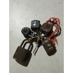 铁锁(au22433687)_7788收藏__收藏热线