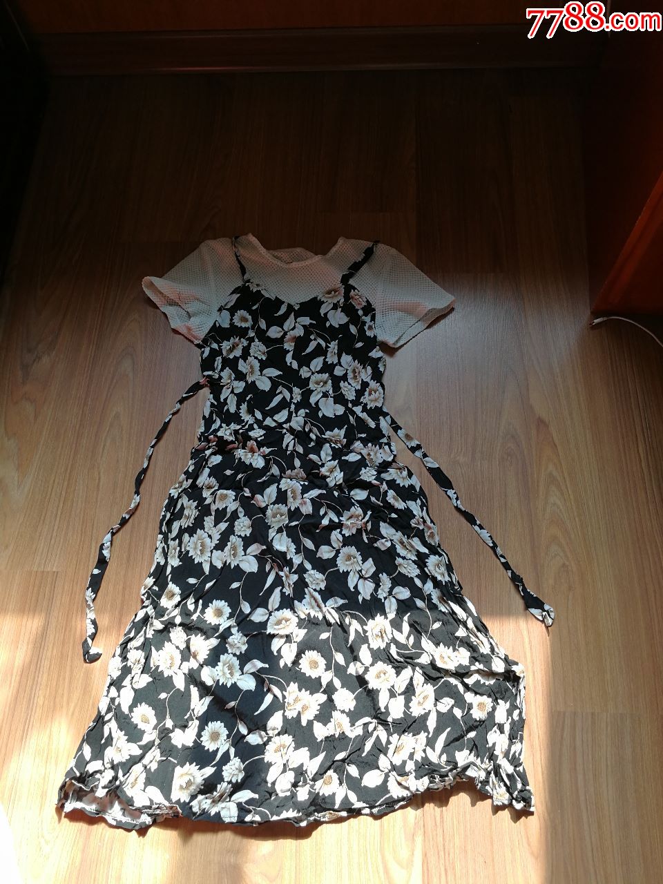 八*十年代女士花裙子