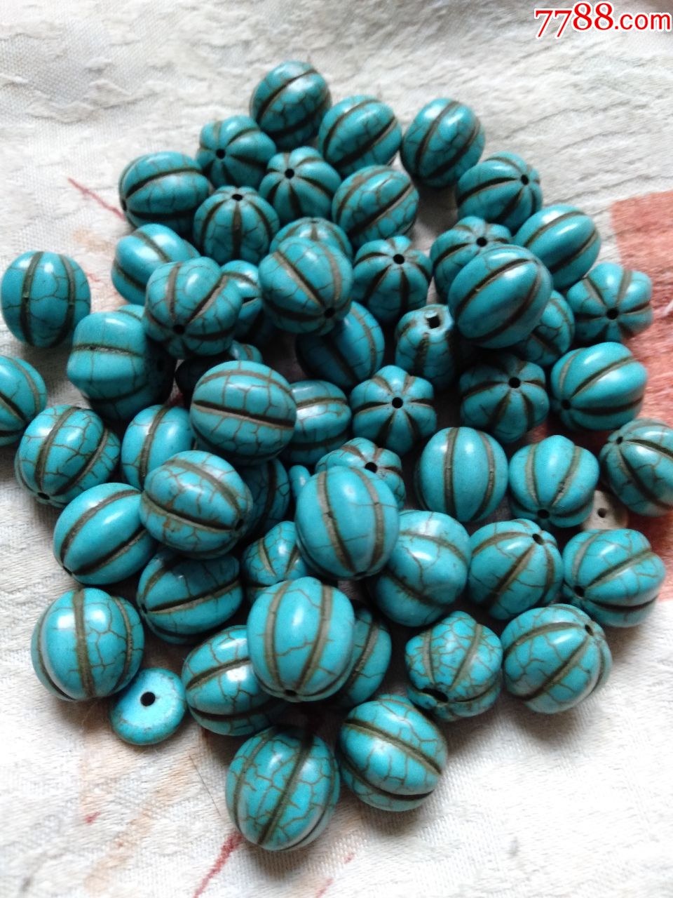 40粒清代老绿松石六棱瓜珠,包邮.