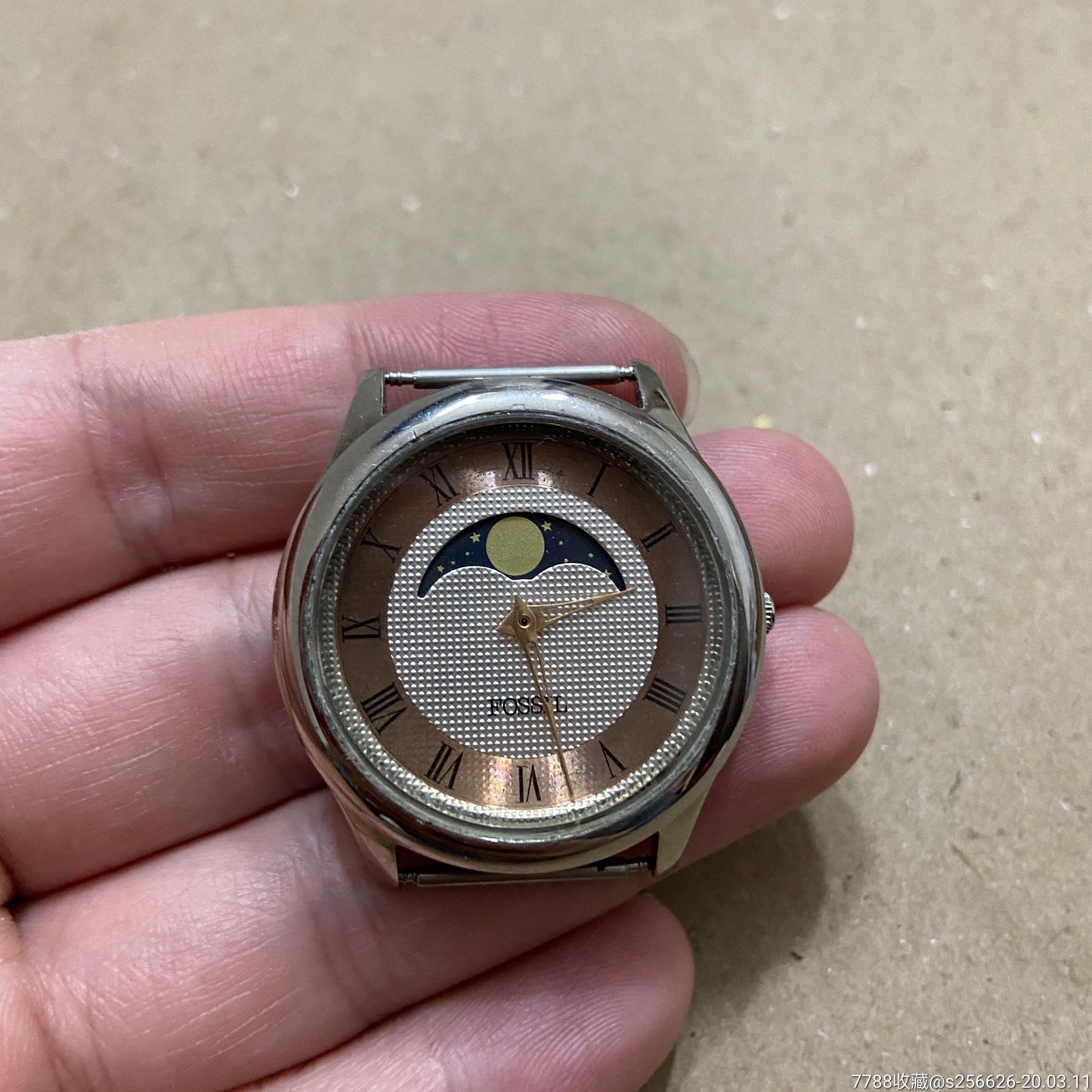 成色极好超美美国化石大月相复古中性手表,走时