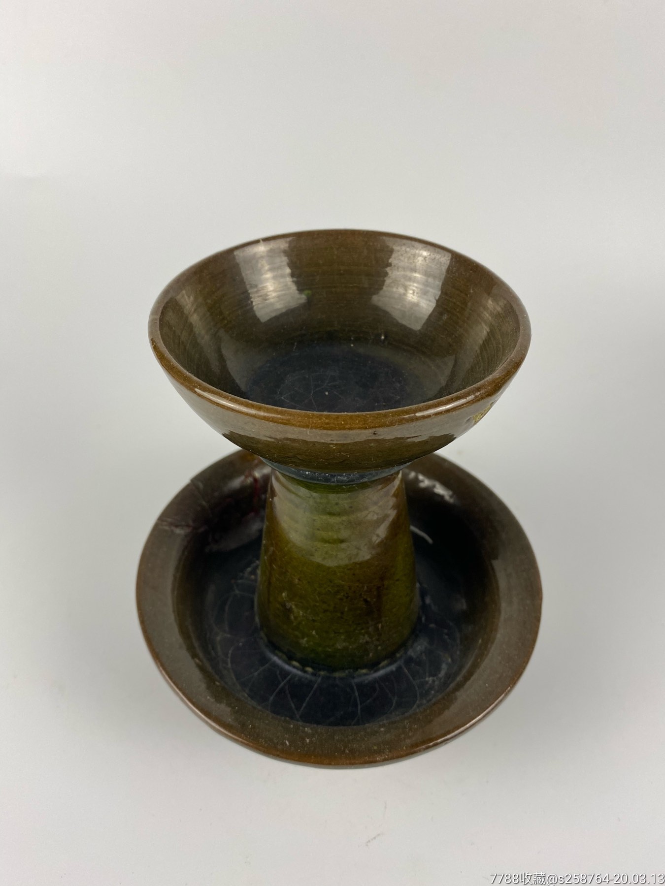 褐釉双层大灯盏