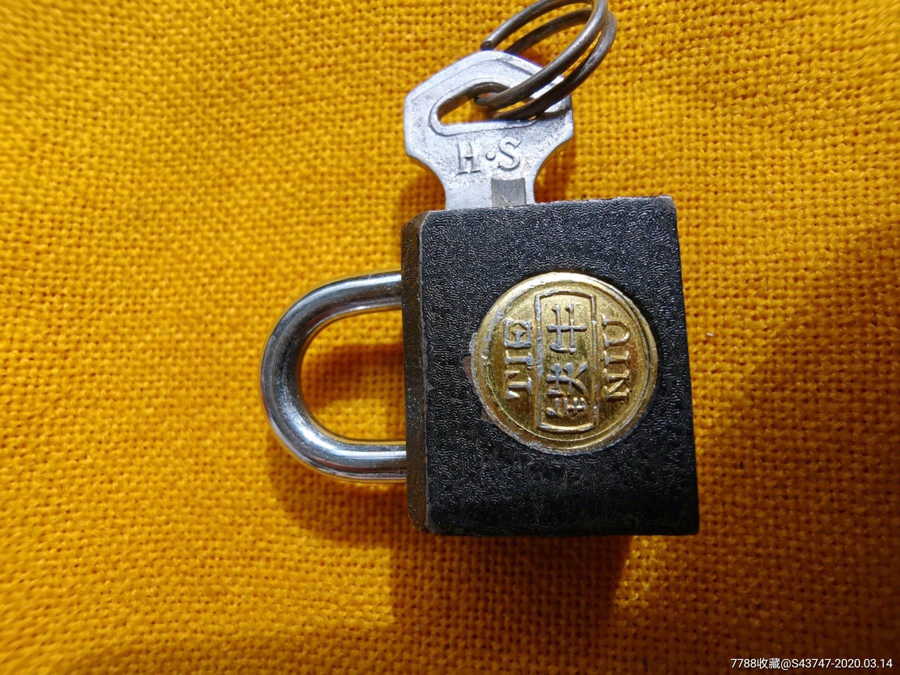 铁牛牌老锁头微型