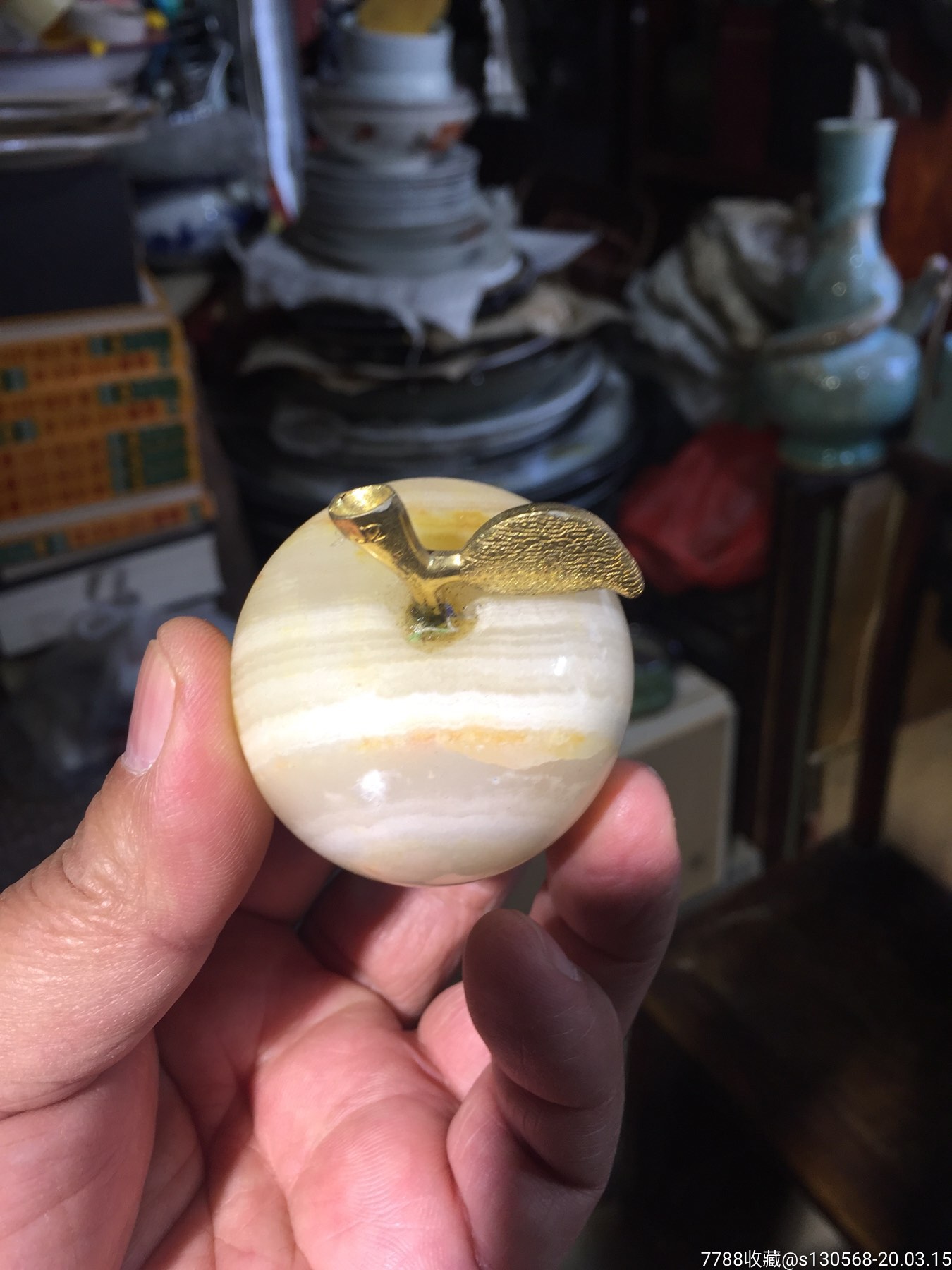 现代玉雕摆件—苹果