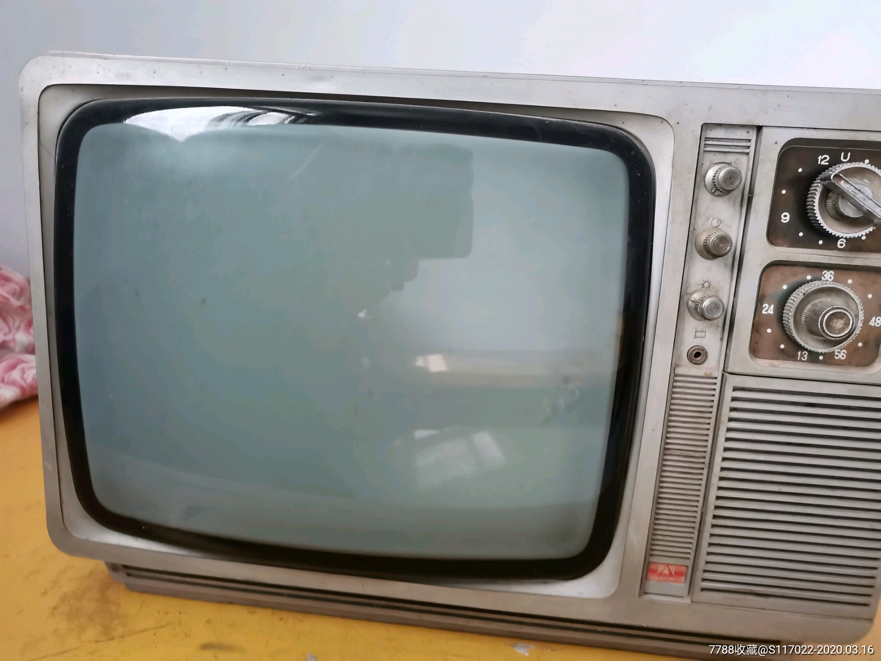春笋牌黑白电视_价格50元【书斋品香】_第1张