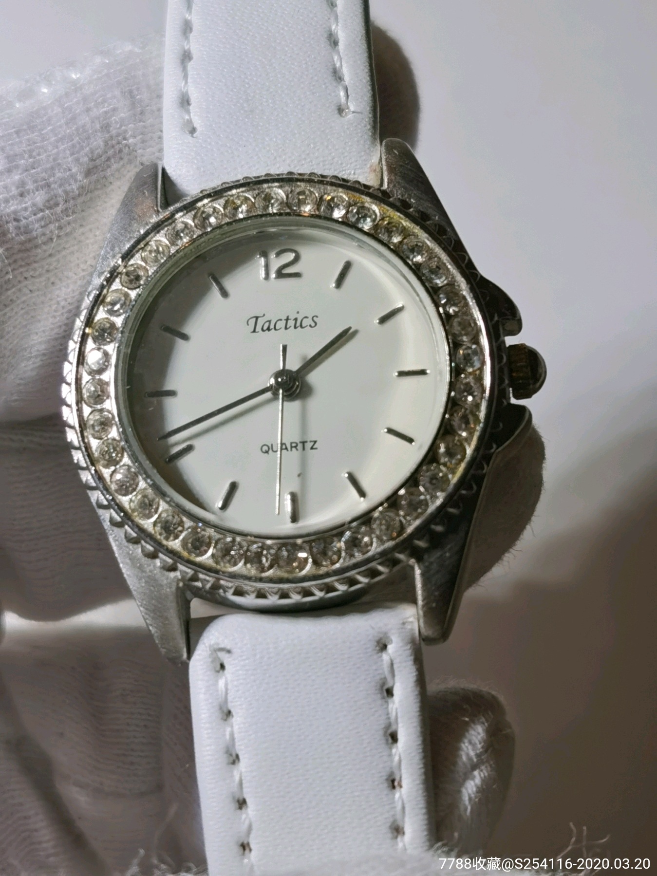 日本品牌tactics石英女表表盘28mm厚8mm走时精准保真正品镶钻日本售价