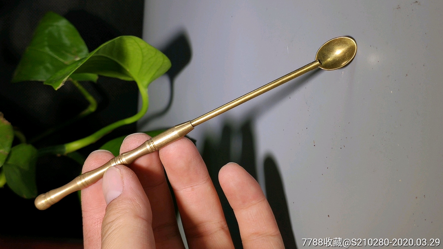 精致小巧铜香勺