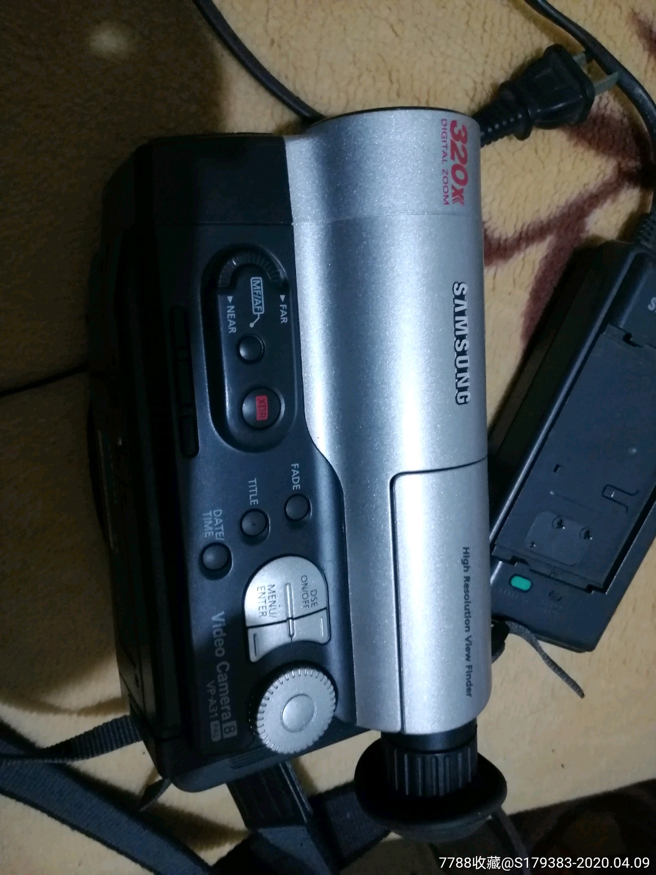 三星摄录一体机:带充电器_摄像机/摄影机_鹏博旧货【7788书画网】