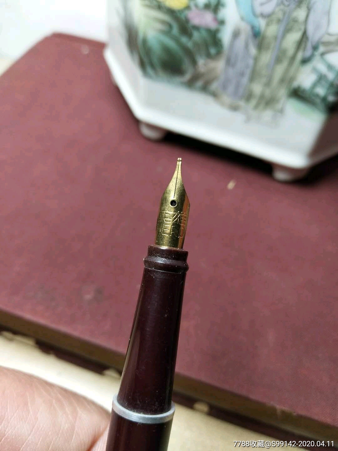 70年代"英雄"牌镀金笔库存未使用-钢笔-7788收藏