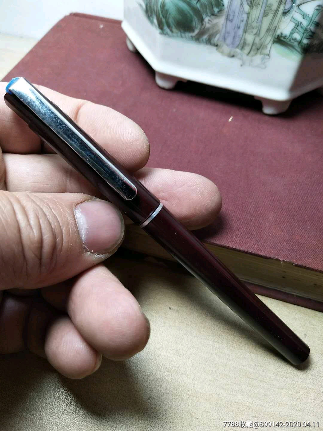 70年代"英雄"牌镀金笔库存未使用-钢笔-7788收藏