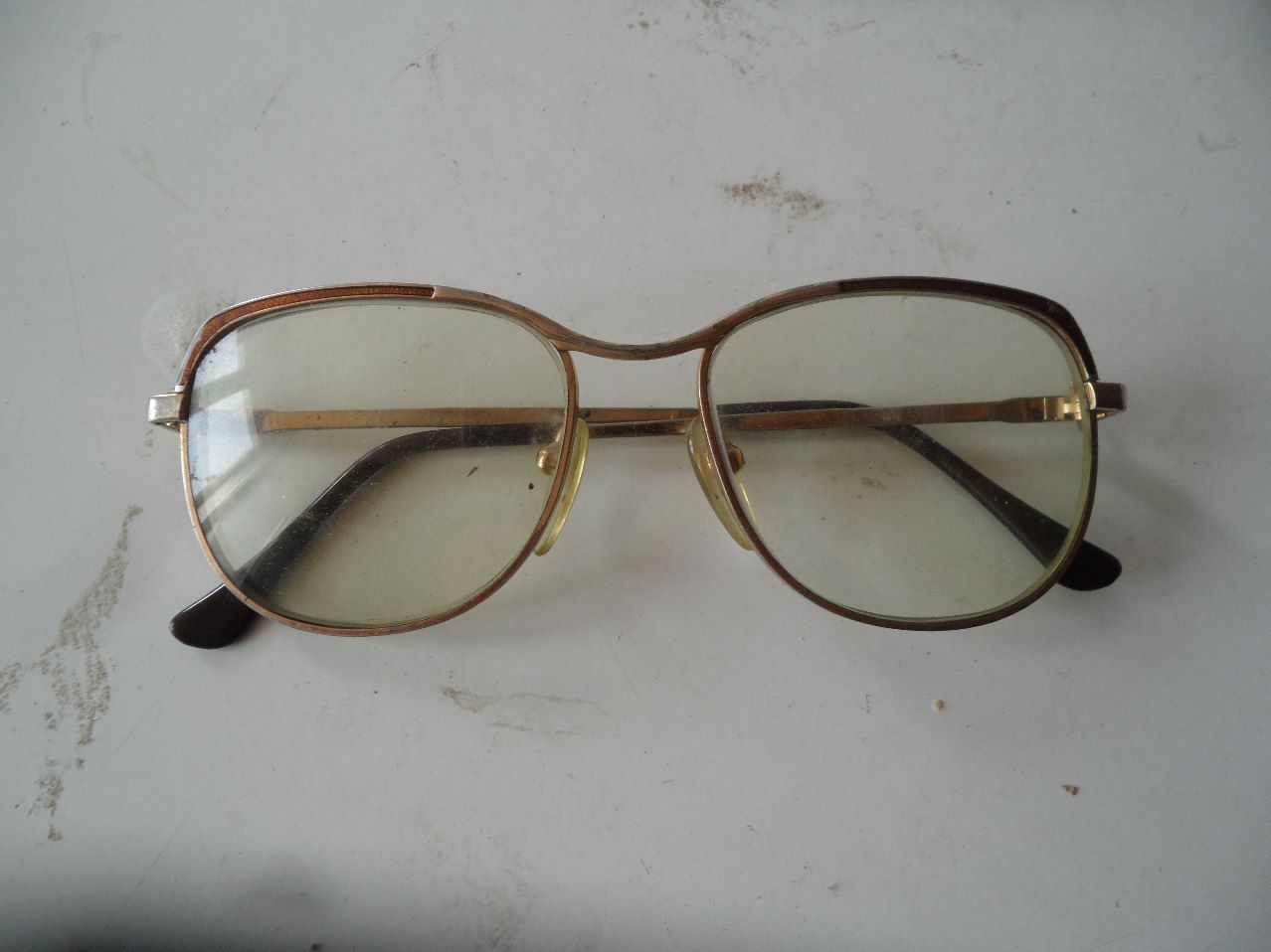 80年代西德变色镜-价格:35元-au22756609-墨镜/眼镜 -加价-7788收藏