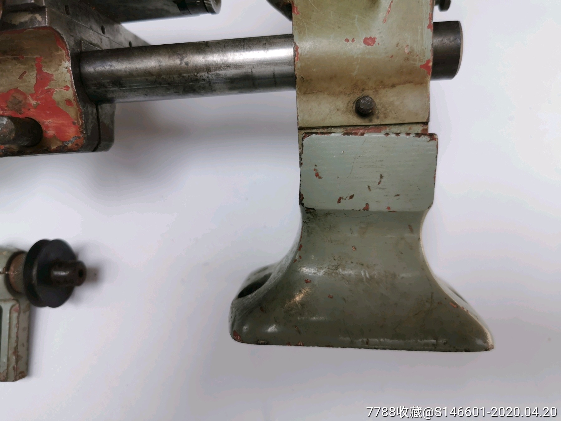 上海钟表工具模具厂钟表车床(型号c6104)