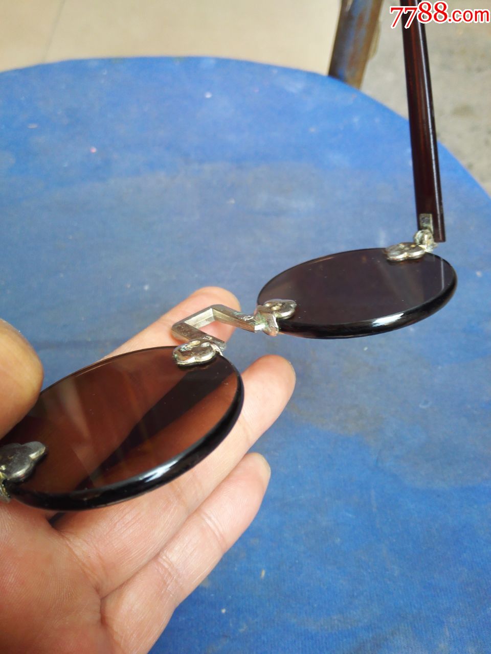 "佳隆"款老水晶眼镜