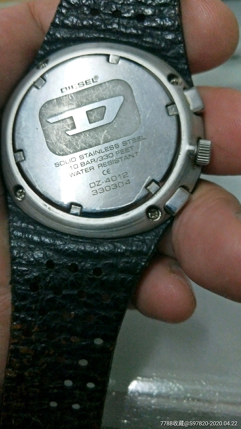 desel多针石英表