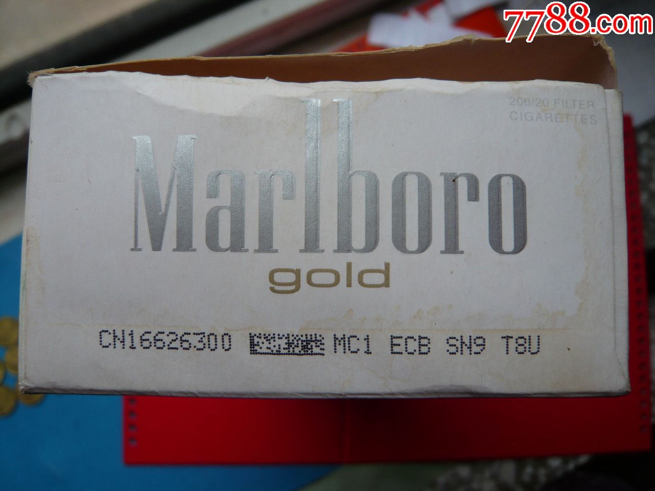 条盒烟标marlborogold万宝路金微烟味设计瑞士出品含9只空盒