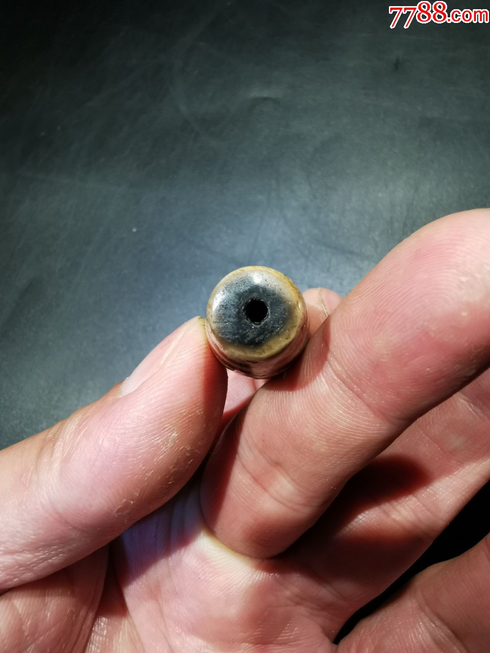 阴阳天珠,双线阴阳图案,不一样的天珠,玛瑙玉髓,图案对称精美,至纯油