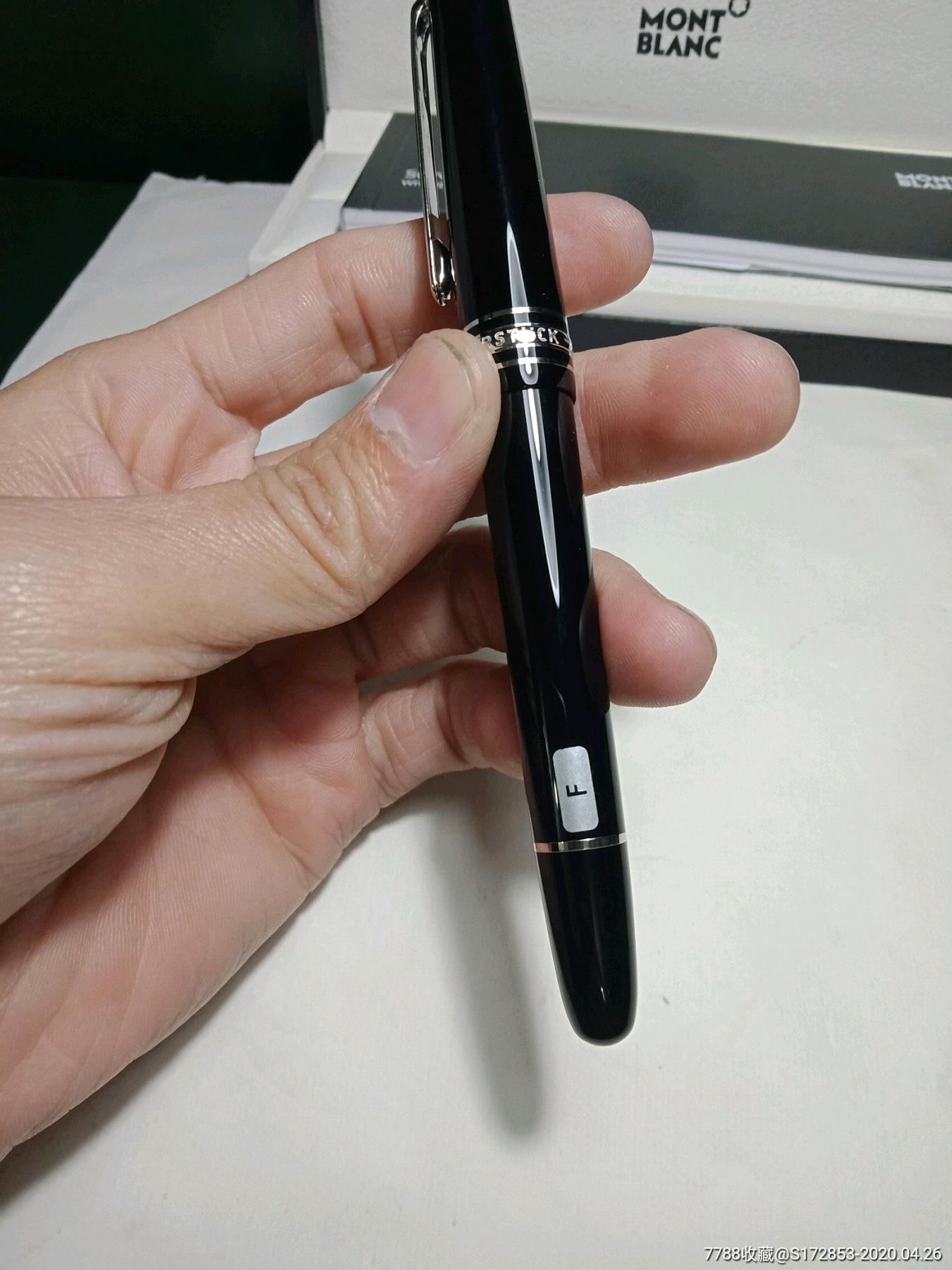 万宝龙钢笔,au585笔尖.