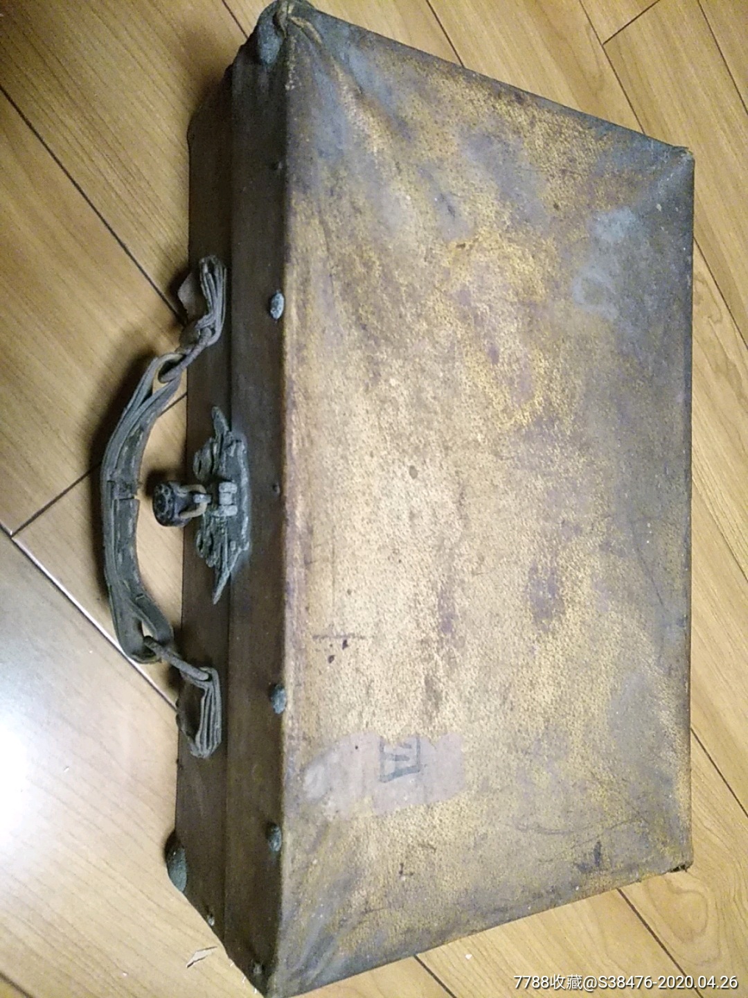 民国来抗战陪都重庆人用的老牛皮手提箱带锁无钥匙362312cm