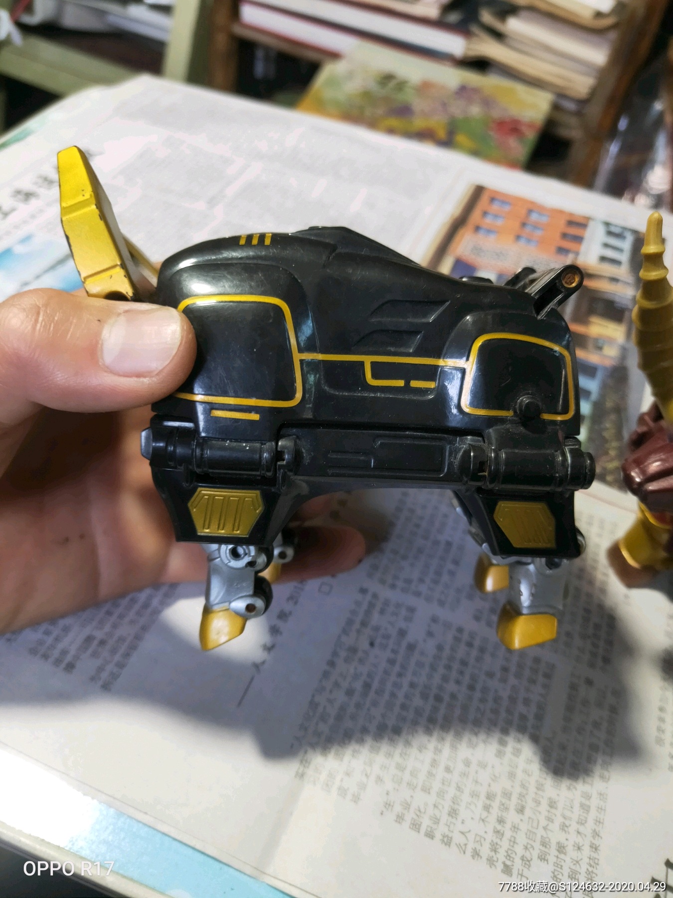 两个老的变形金刚牛