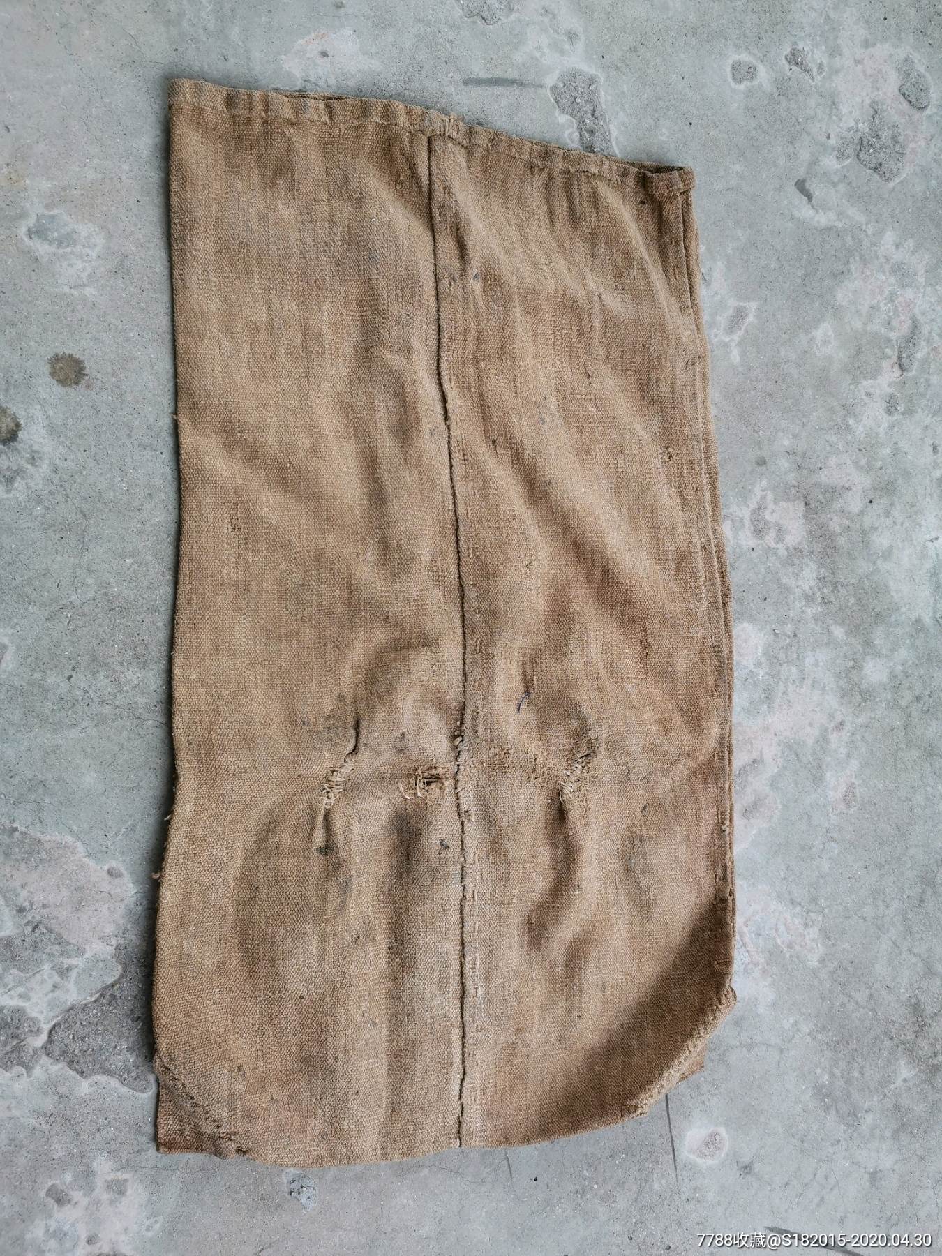 二战时期,装粮食的老袋子,很重材质很好.