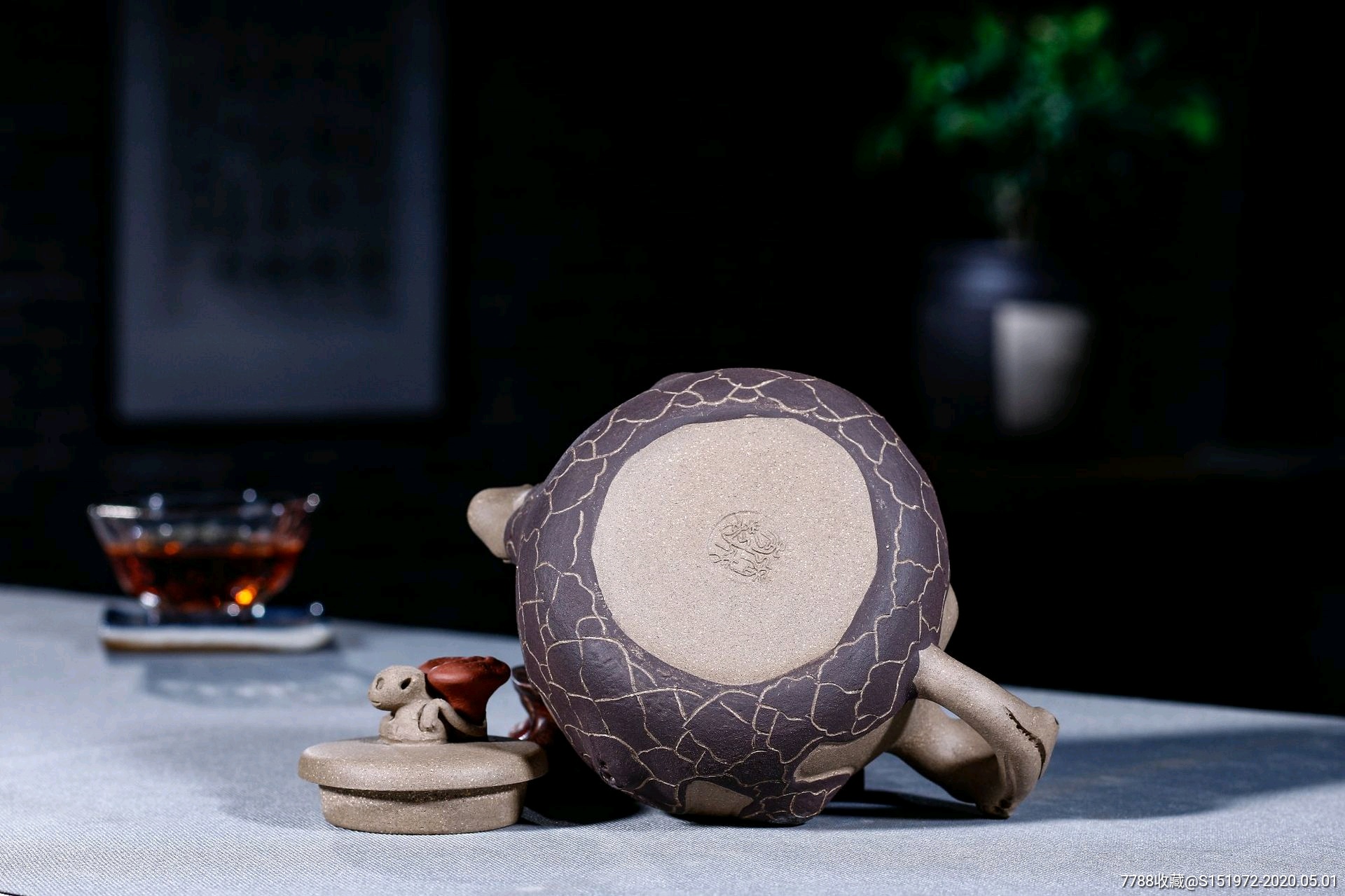 宜兴紫砂张成秀手工灵芝三色供春壶