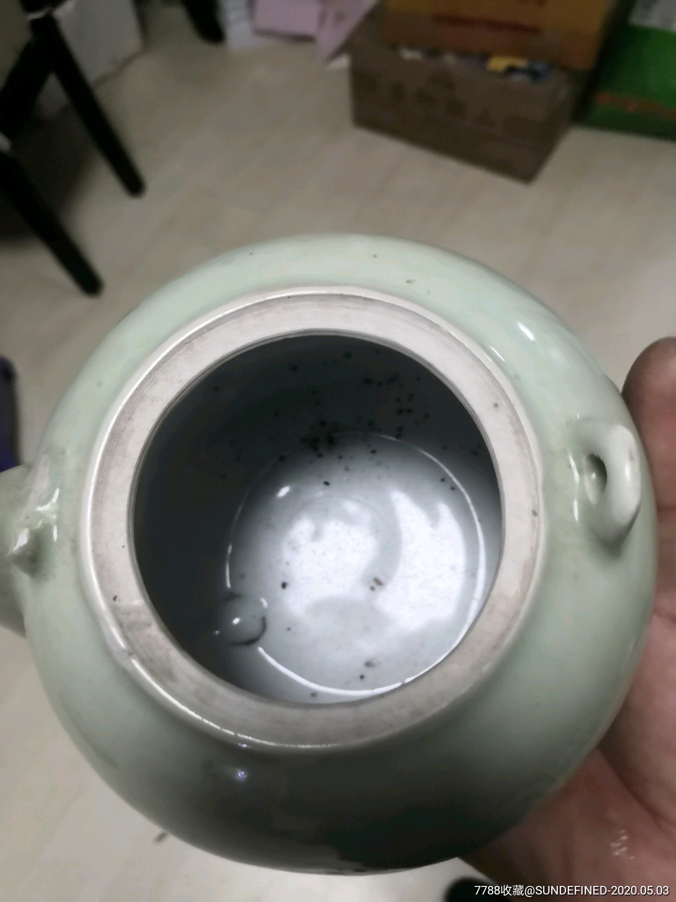 民国时期湖田窑影青釉暗刻纹茶壶
