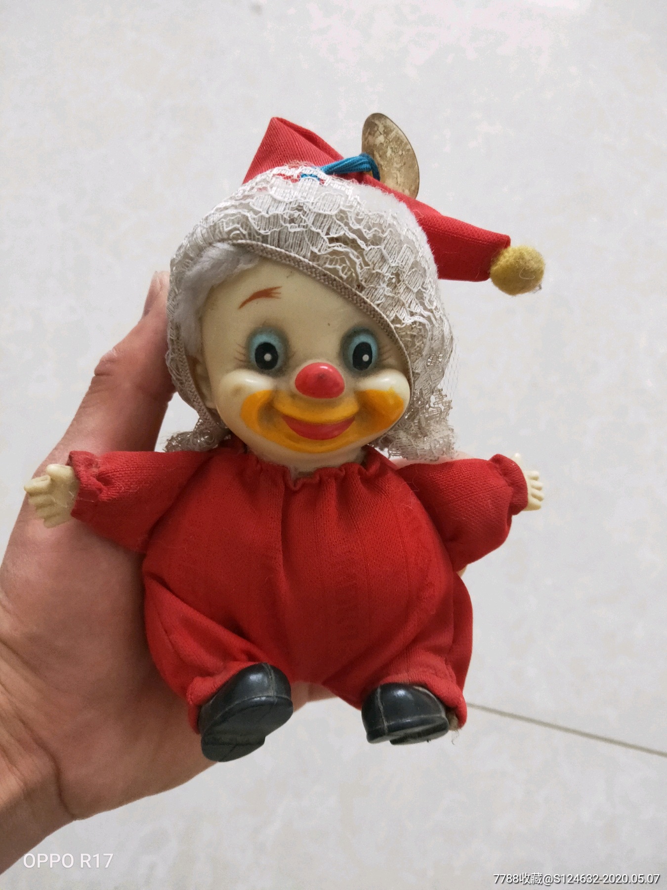 老的玩具塑料小丑