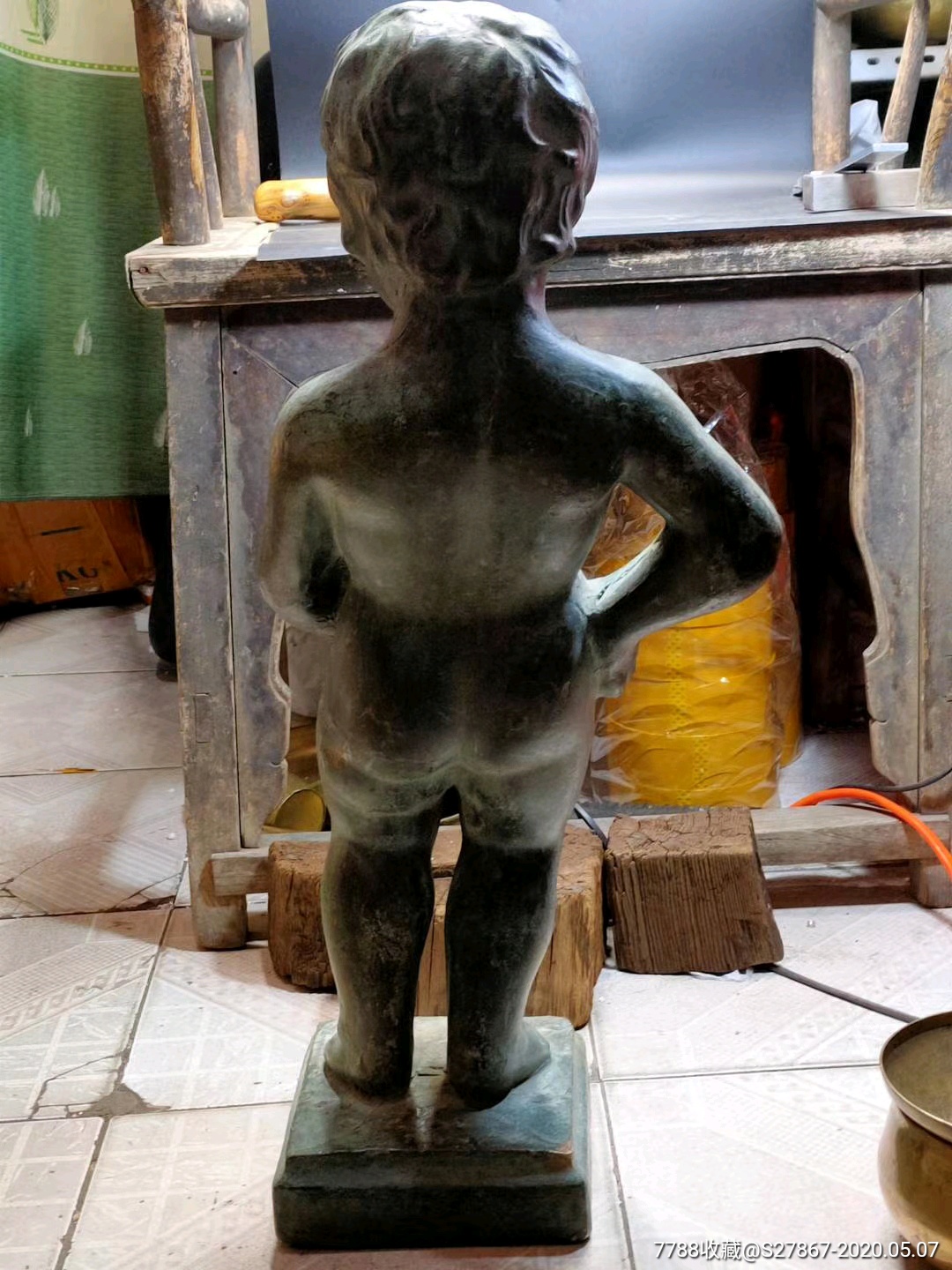 撒尿的男童,历史悠久的东西,欣赏-铜像/铜佛像-7788收藏