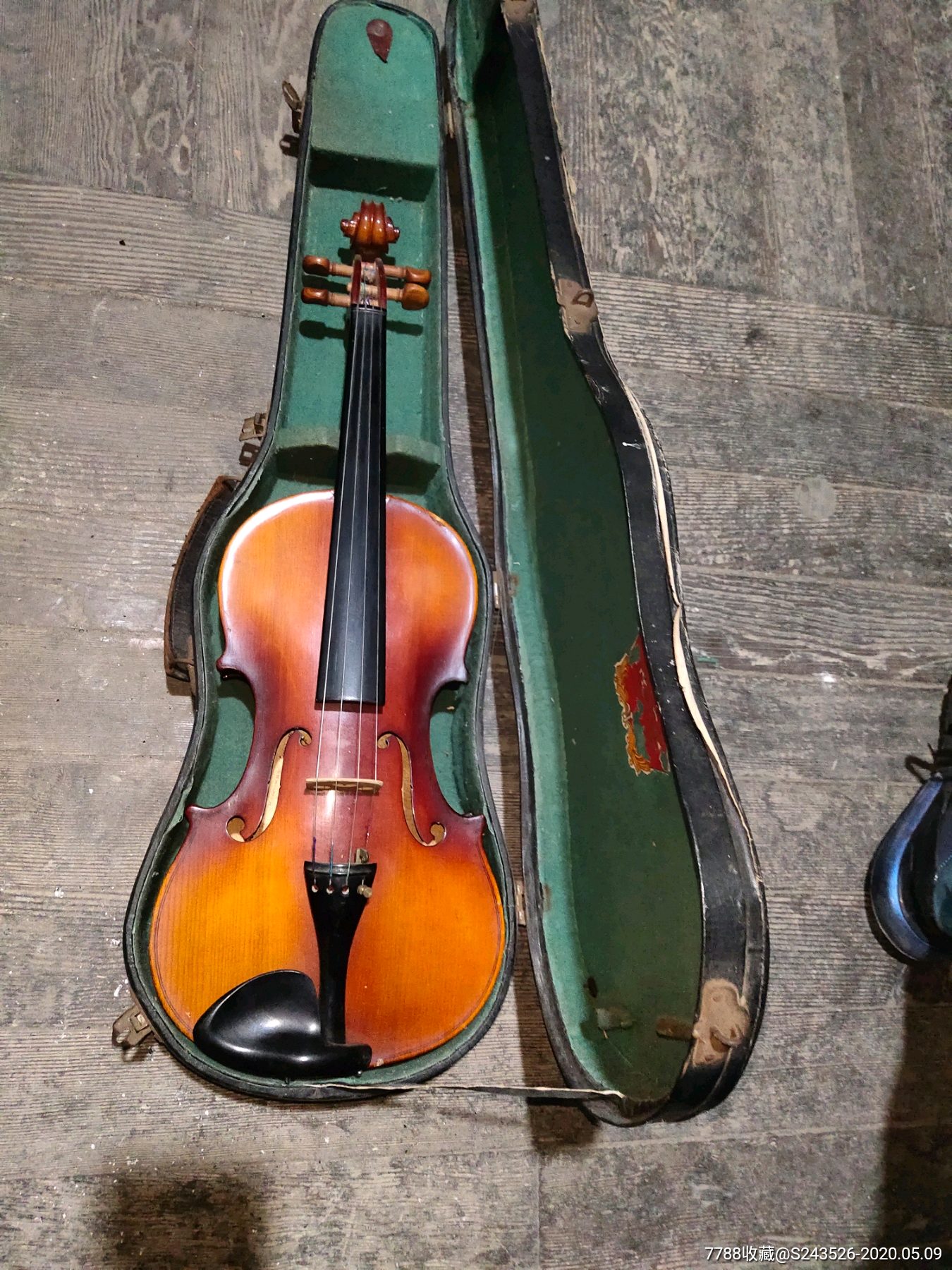 文革百灵牌小提琴