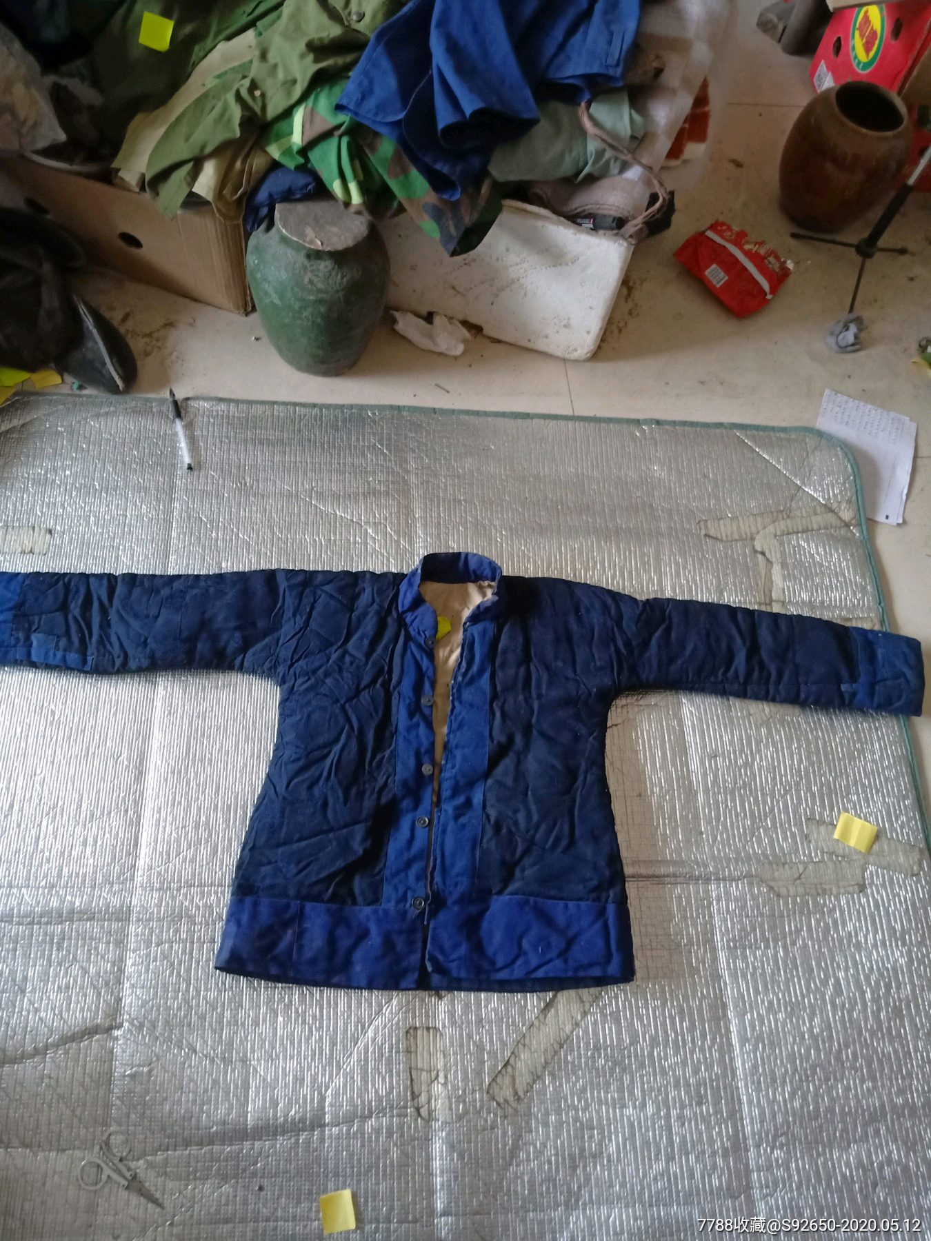 怀旧手工缝制小孩棉袄3件