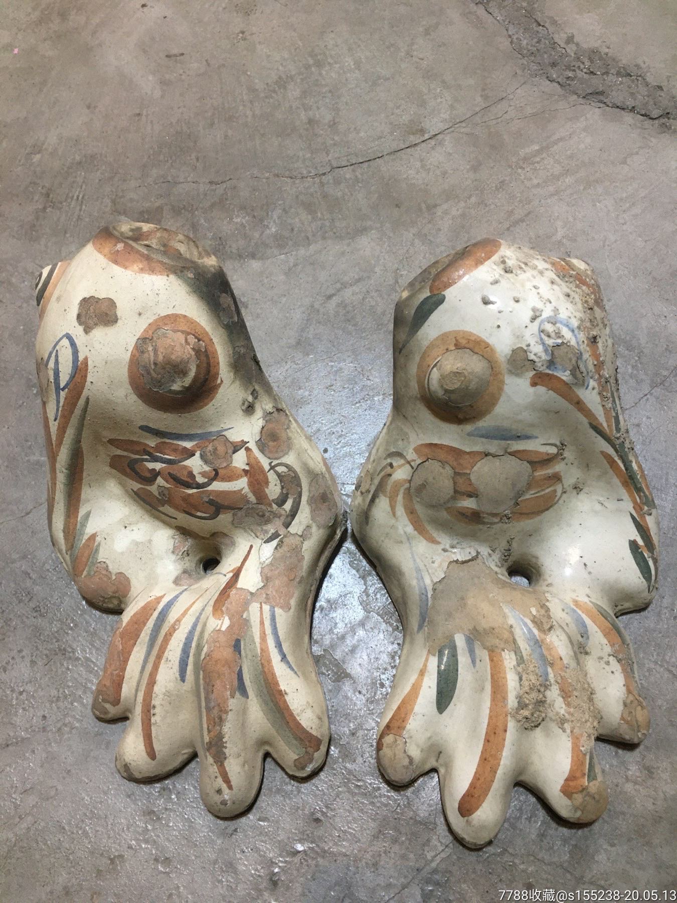 陶制戏水鱼挂件一对