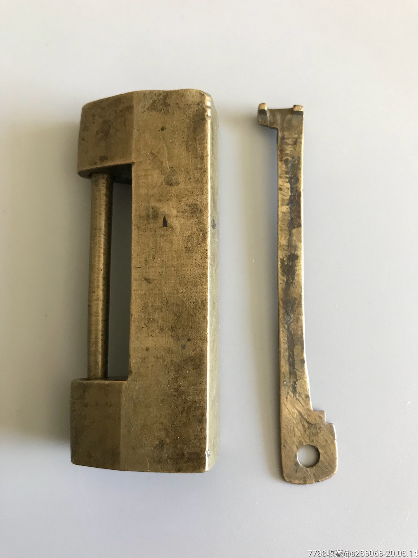 清代黄铜锁精致保真