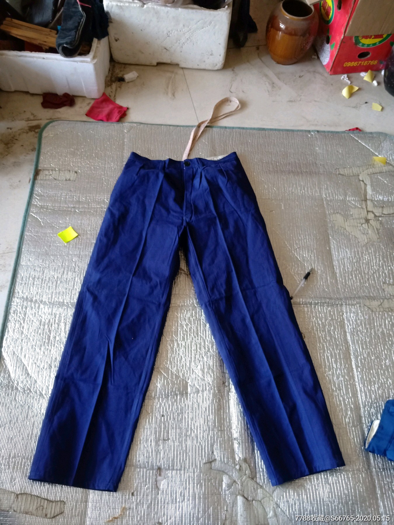 缩小更多"其他服饰"商品>>>>￥108品99怀旧老式蓝布白道秋裤￥108品