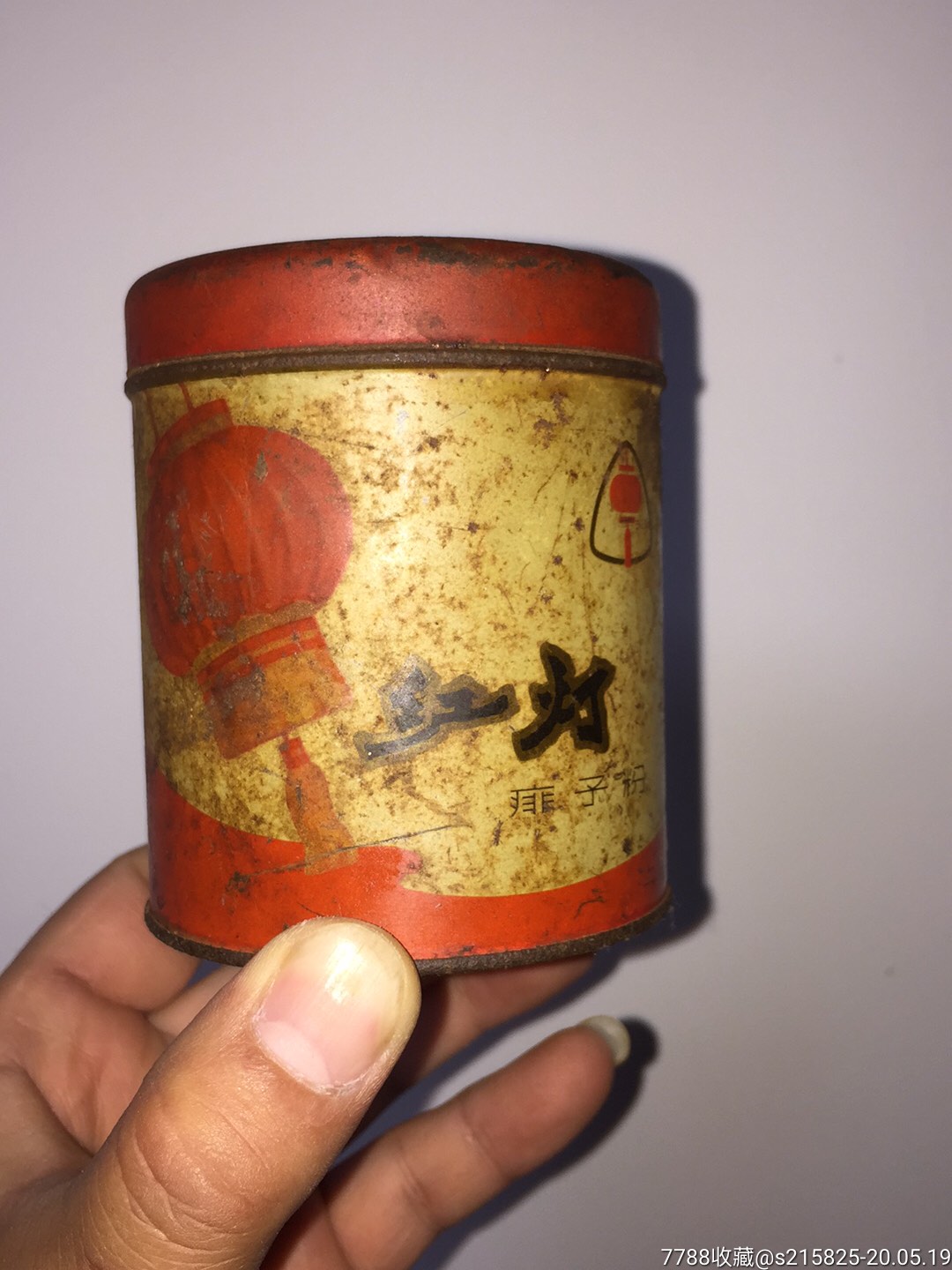 老上海红灯牌痱子粉铁盒