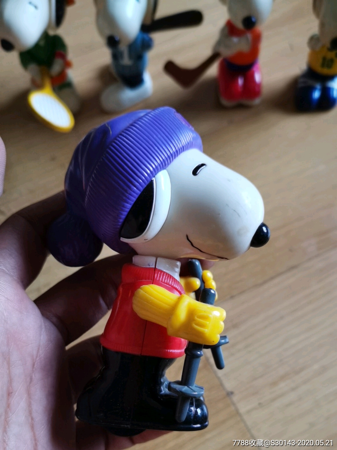 麦当劳史努比玩具一组