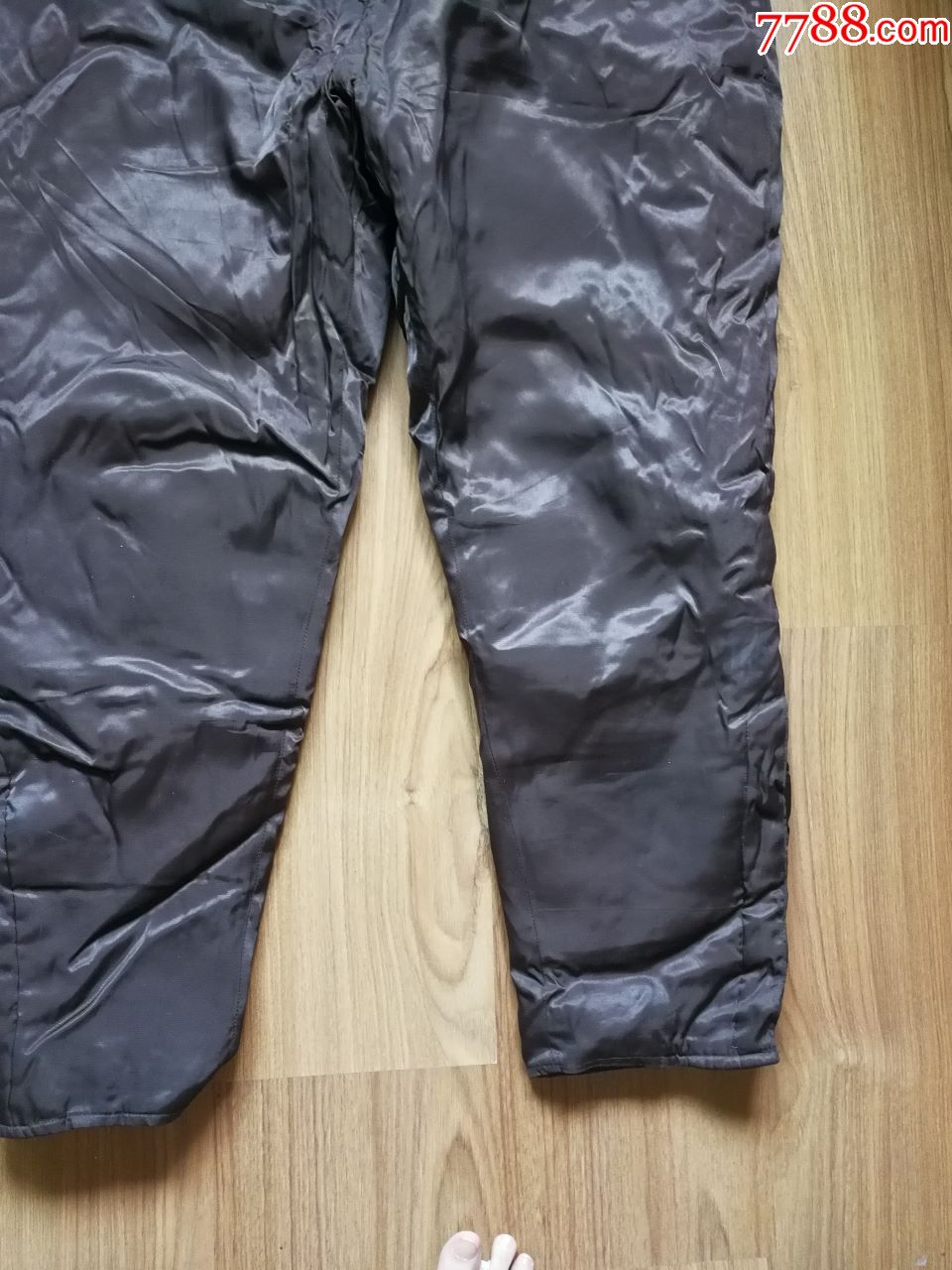 老式小狗皮裤子