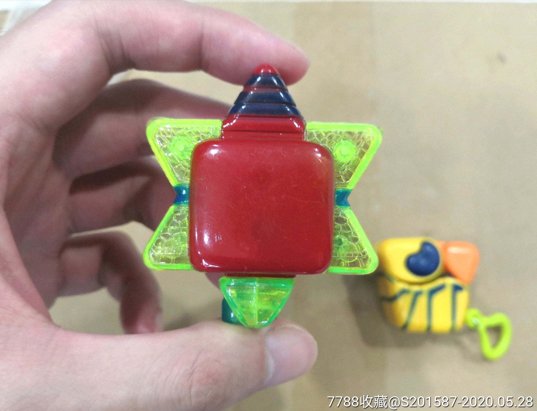 麦哥昆虫变形非乖乖彩笛卷