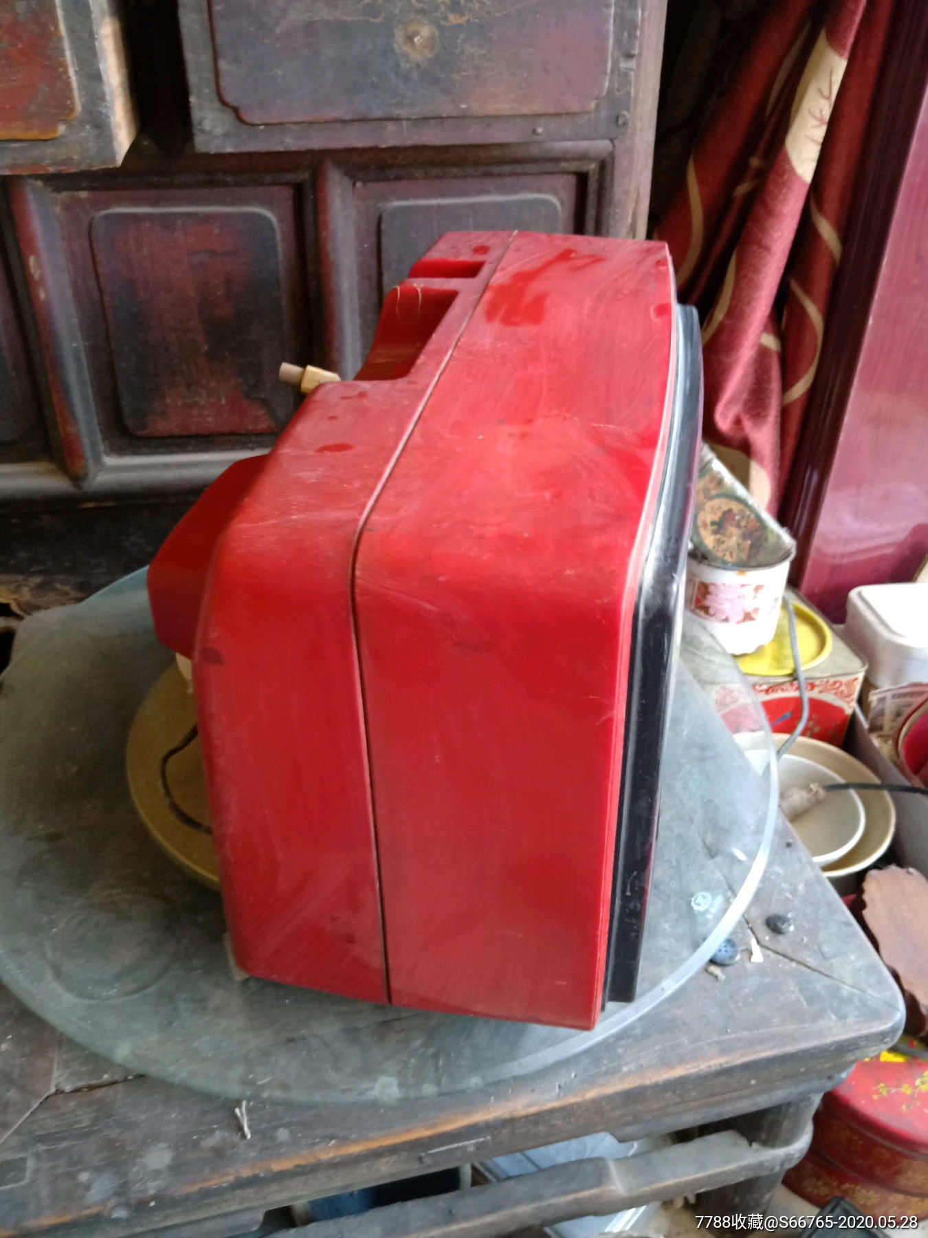 怀旧可开机长城牌14寸黑白电视机