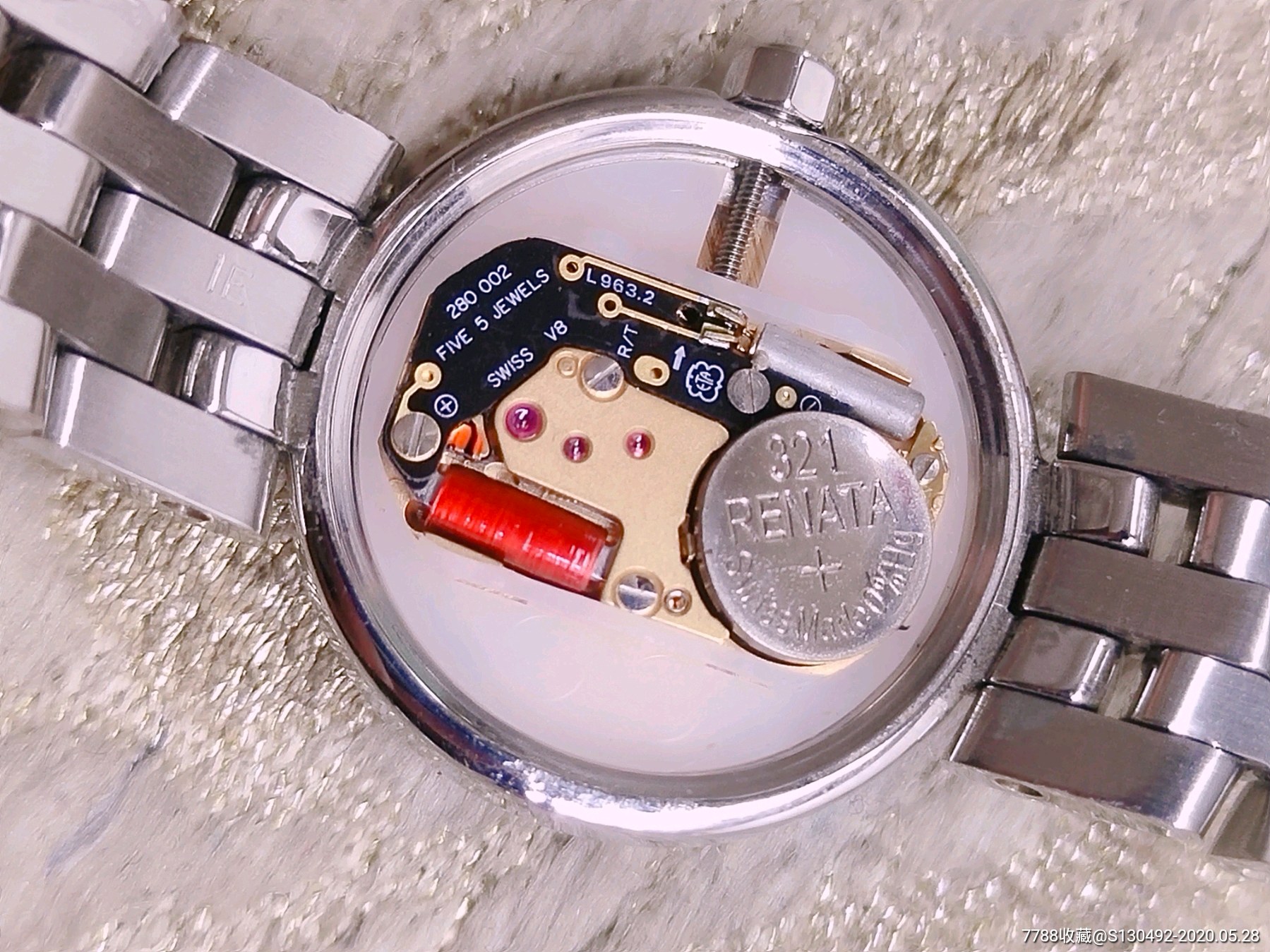 美品漂亮款【5钻浪琴经典女士石英机芯腕表】【.赤壁珍藏】