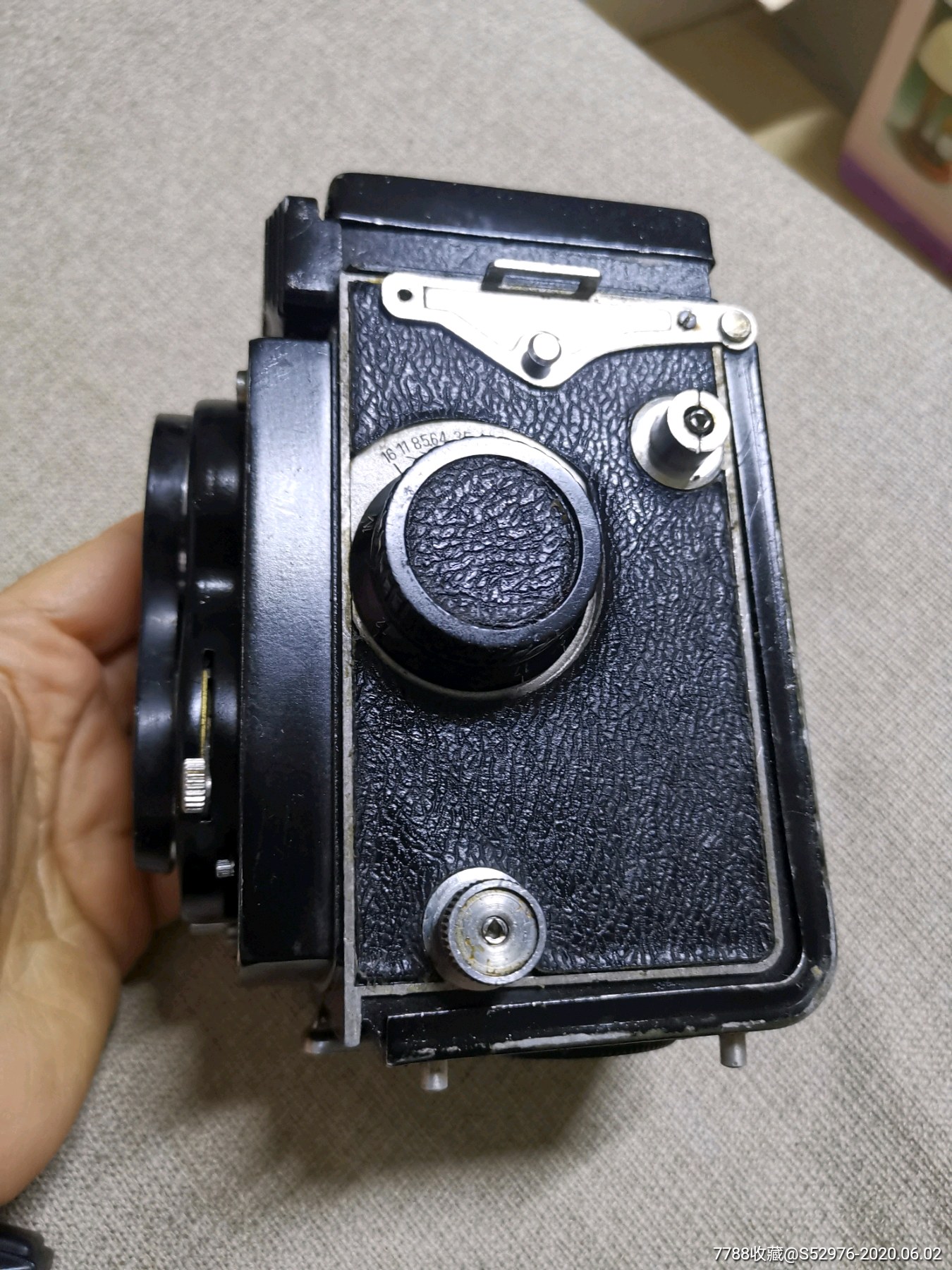 东风120相机一台