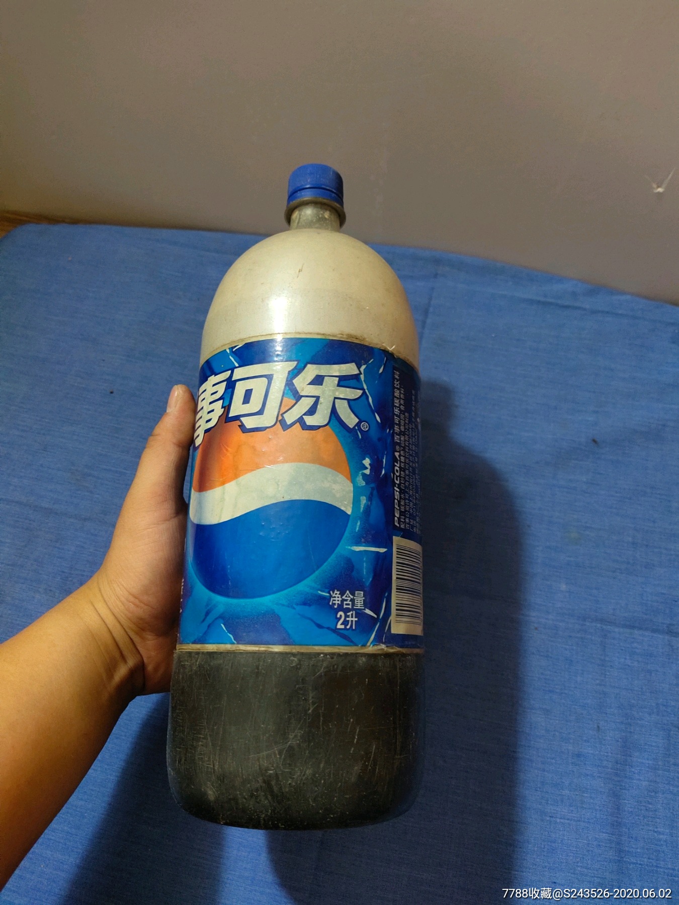 百事可乐饮料瓶