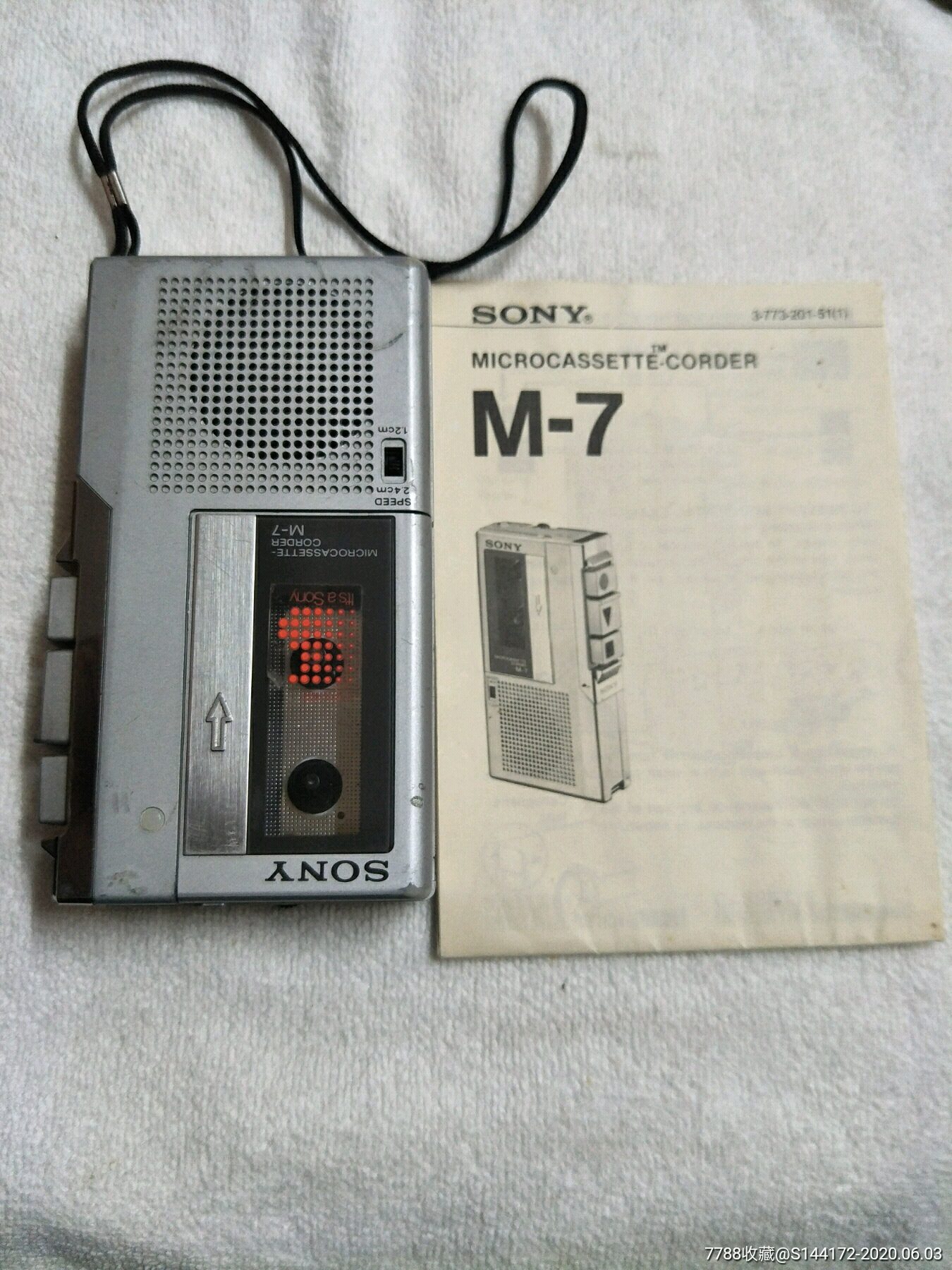 索尼袖珍卡带机