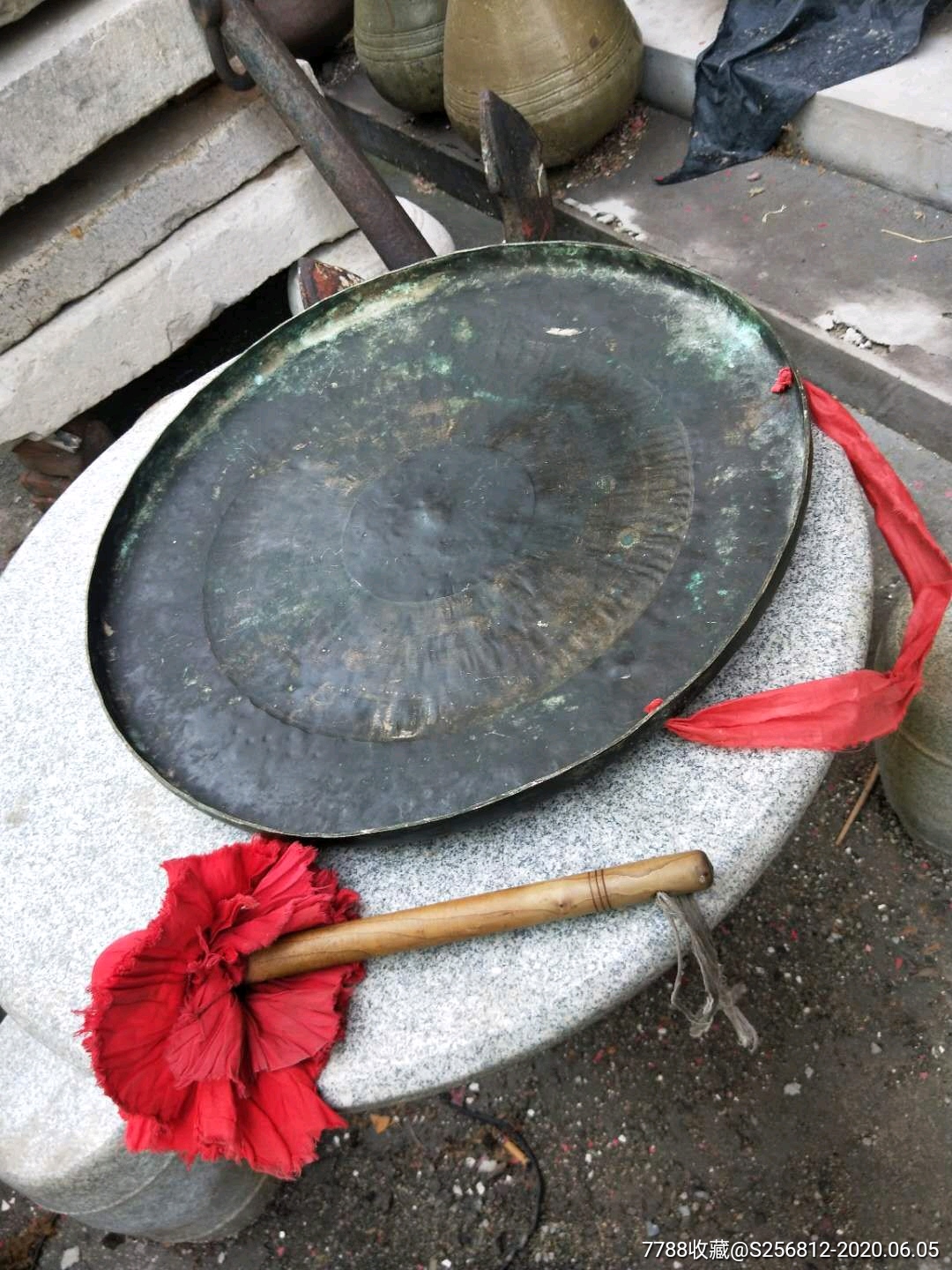 民国时期大铜锣,重10斤