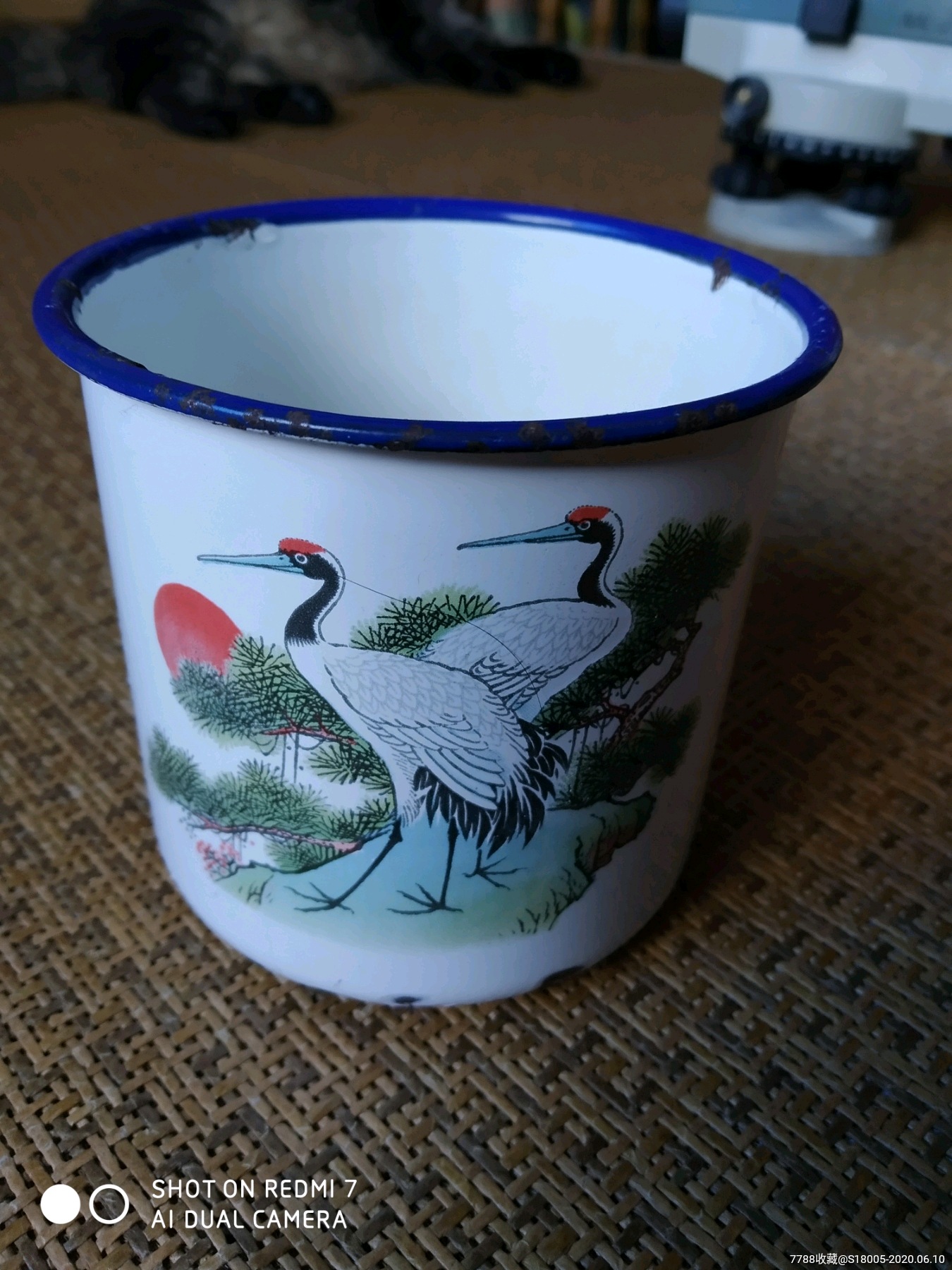 松鹤延年老茶缸