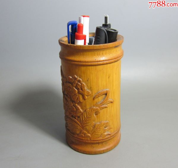 八十年代全手工竹雕大笔筒
