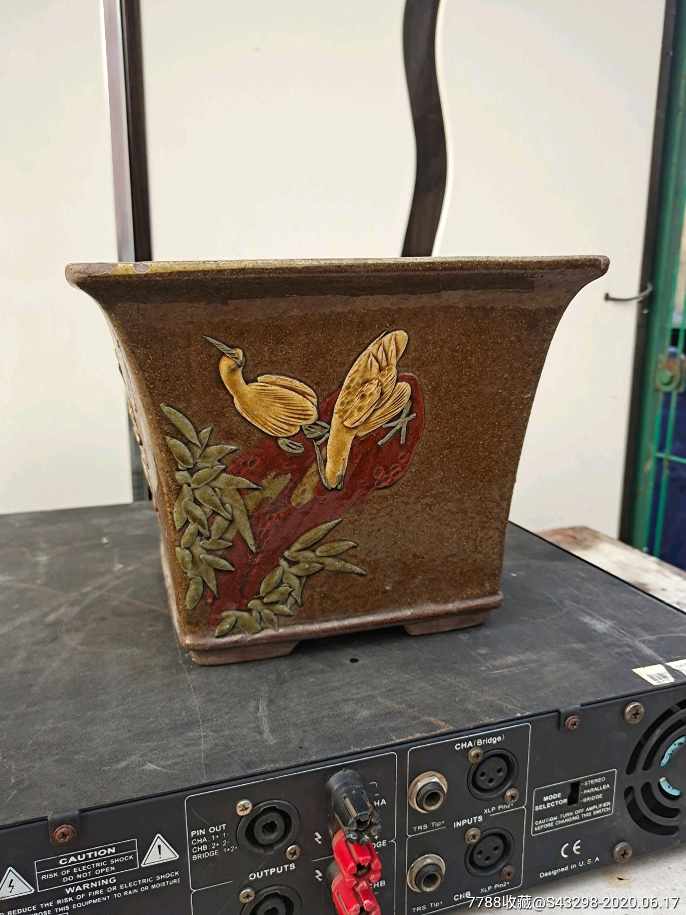 紫砂挂釉花盆儿.