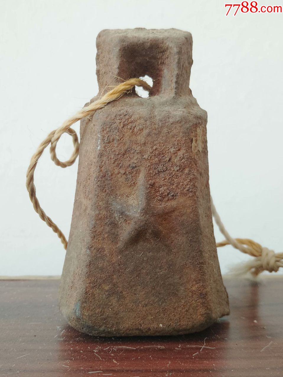 五角星小秤砣一个