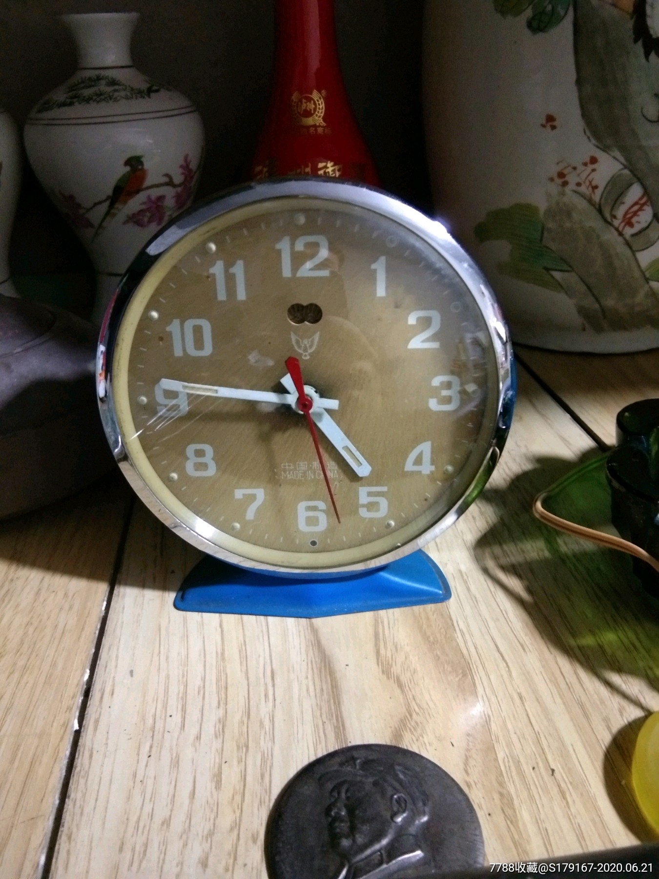 白鸽闹钟