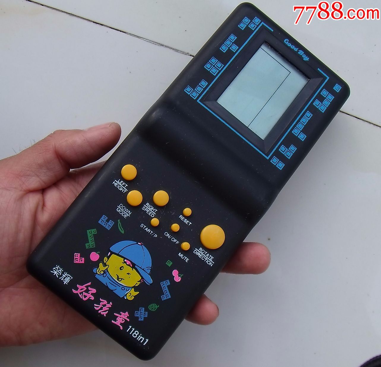 90年代全新好孩童游戏机(未使用)