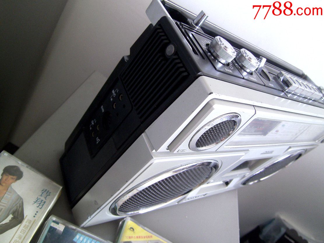 早期香港康艺8080收录机!