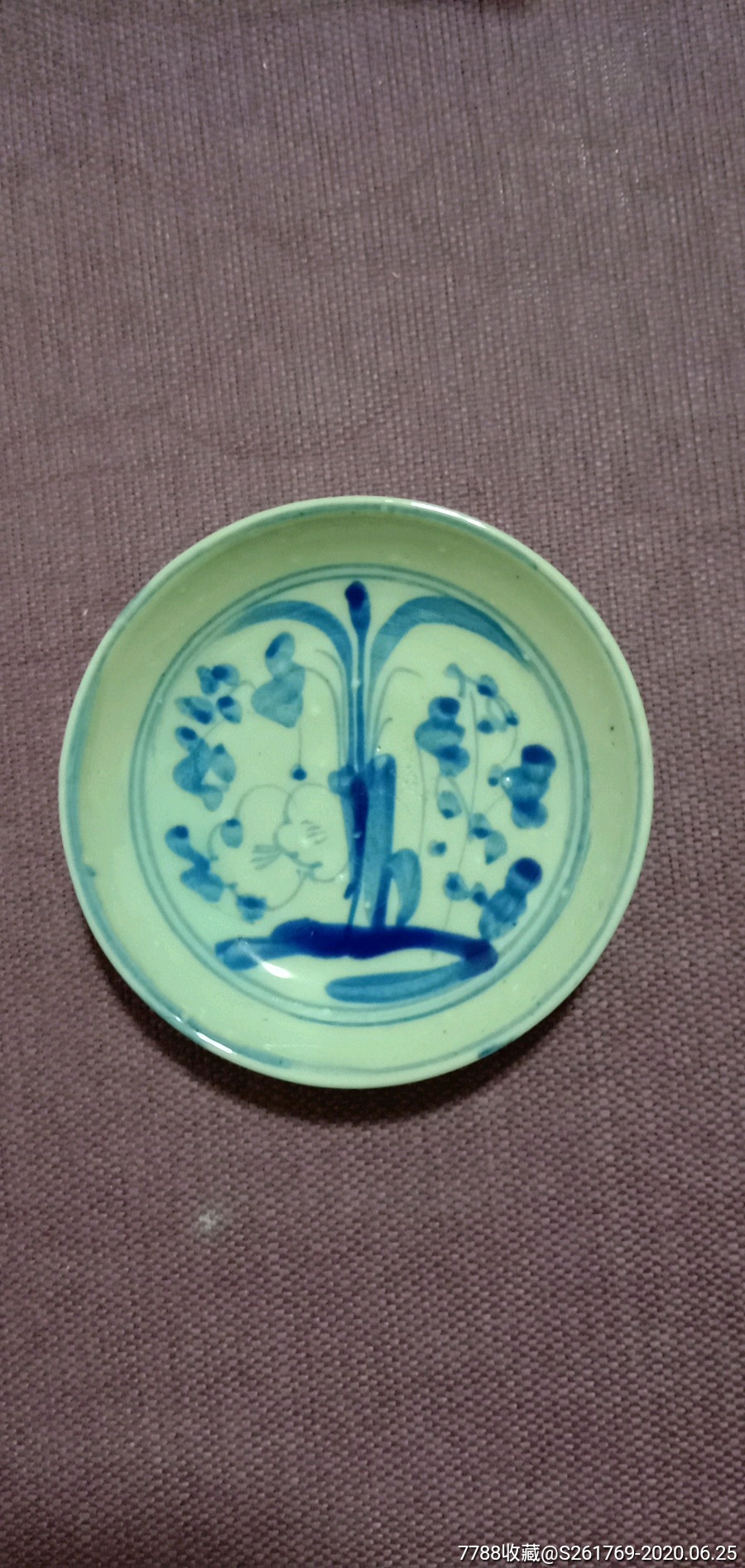 晚清青花瓷兰花碟